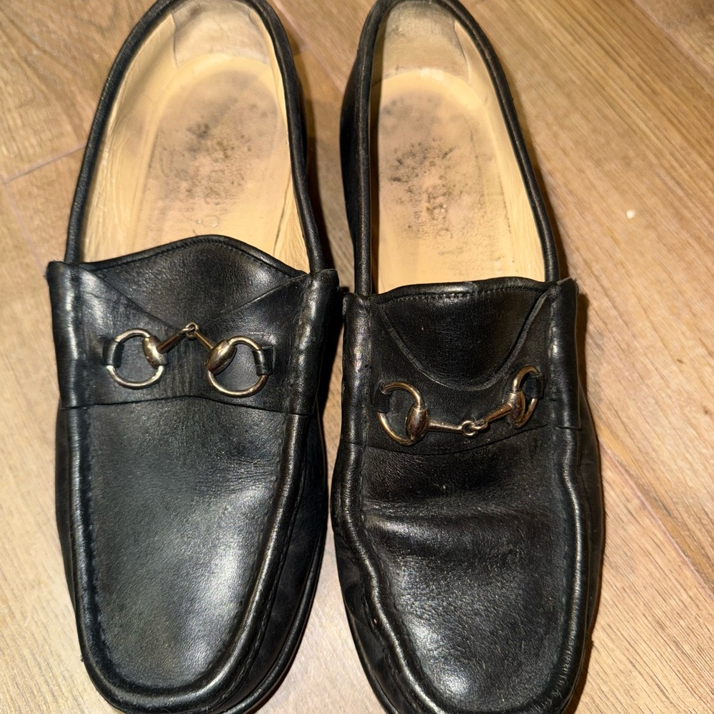 Gucci 1953 Horsebit Leather Loafers Shoes Black Gold Accents Buckle Size 8B 8 38